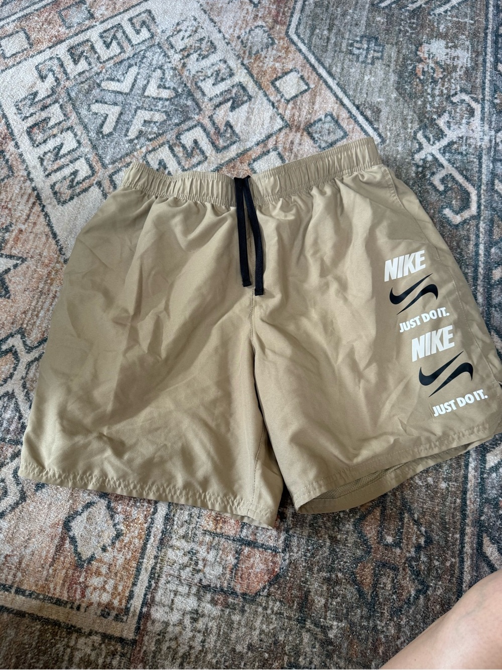NIKE Men’s Tan Athletic Training Shorts